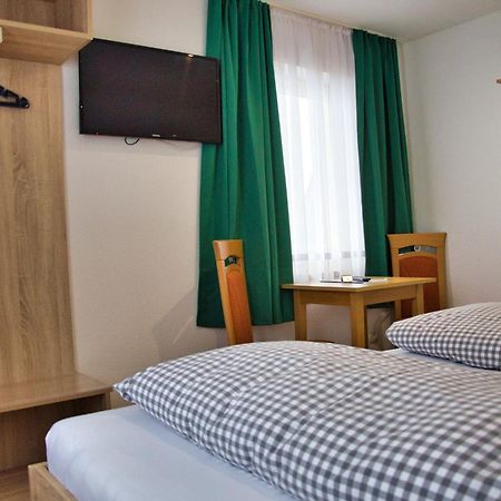 Eschlkam Hotel Gasthof Altmann מראה חיצוני תמונה