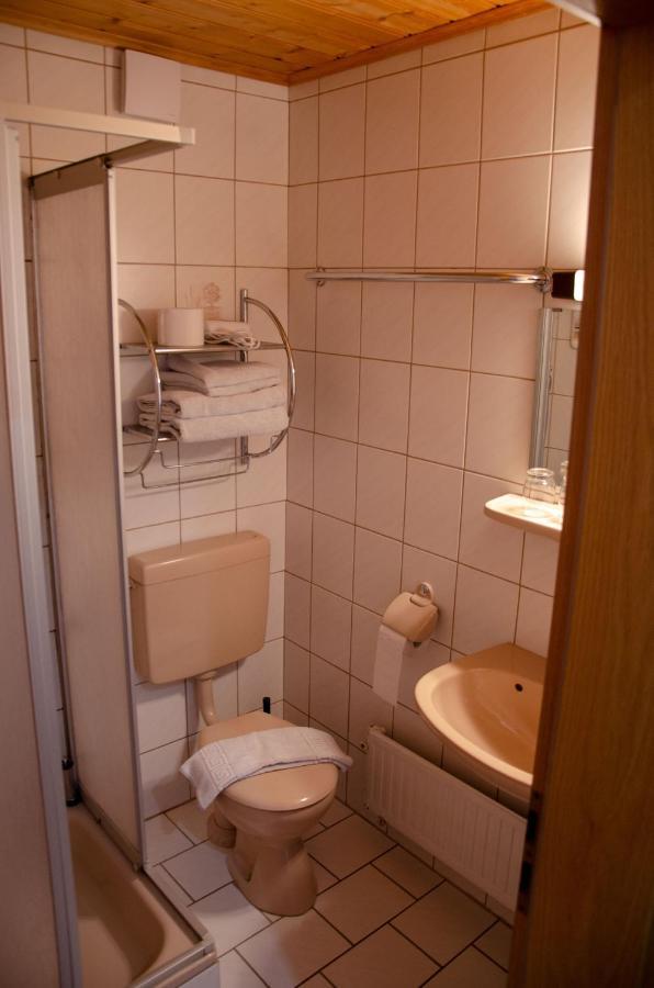 Eschlkam Hotel Gasthof Altmann מראה חיצוני תמונה